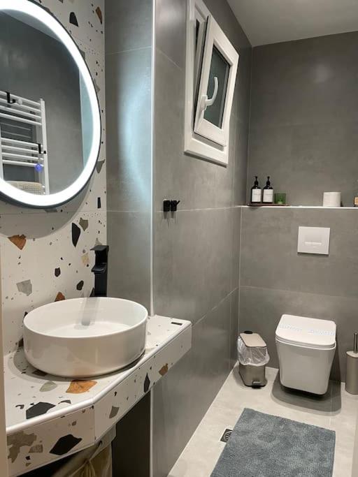 Sage Serenity Central Appartment Thessaloniki Buitenkant foto